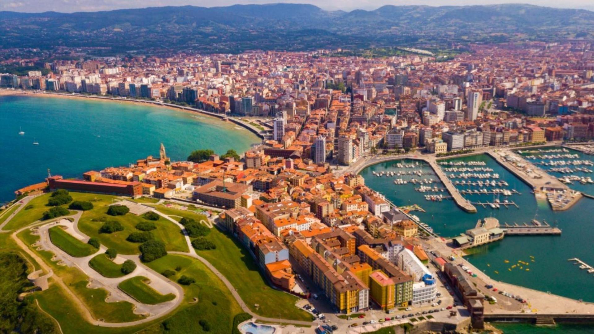 El Mirador Del Centro Apartment Gijon Bagian luar foto